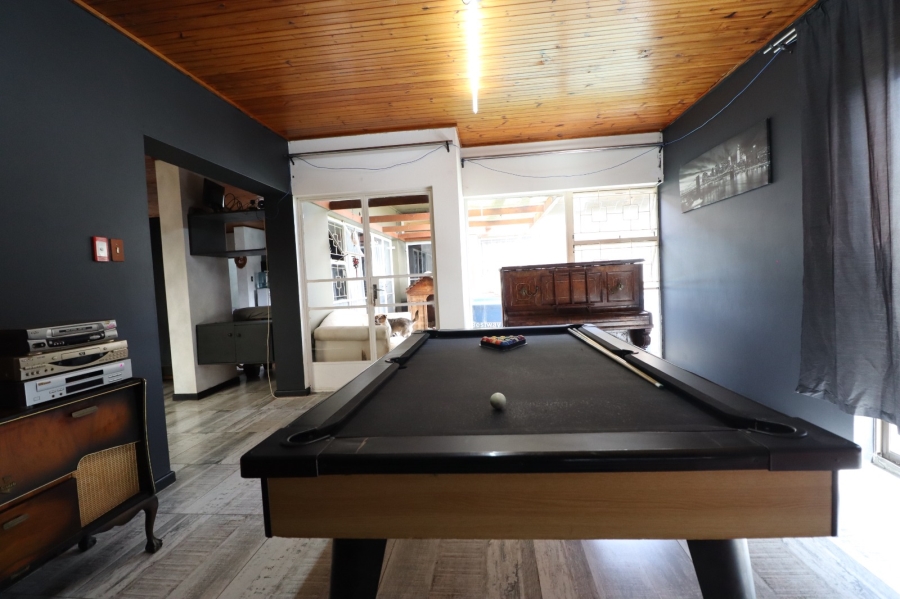 5 Bedroom Property for Sale in Morningside Eastern Cape